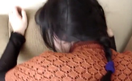 Голосистая таджичка стонет от большого хуя в узенькой пизде